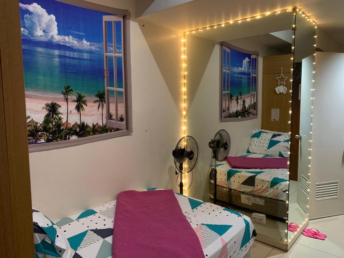 Kathys Crib At Shell Residences Манила Екстериор снимка